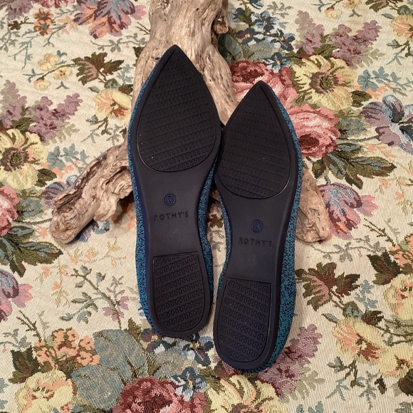 Retired Rothys Teal Python Point Flats Size 6.5 EUC - Picture 5 of 7